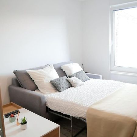 Stud Confort Centre Ville 4Pers Saint-Quentin  Zewnętrze zdjęcie