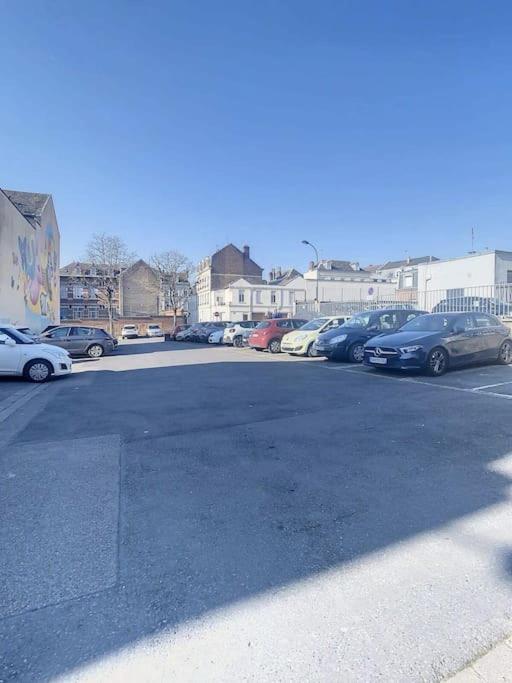 Stud Confort Centre Ville 4Pers Saint-Quentin  Zewnętrze zdjęcie