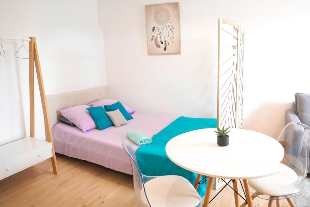 Stud Confort Centre Ville 4Pers Saint-Quentin  Zewnętrze zdjęcie