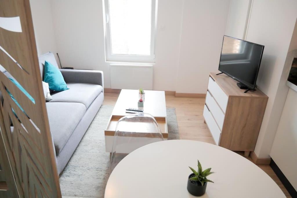 Stud Confort Centre Ville 4Pers Saint-Quentin  Zewnętrze zdjęcie